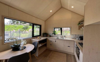 Gallery thumbnail Long Black